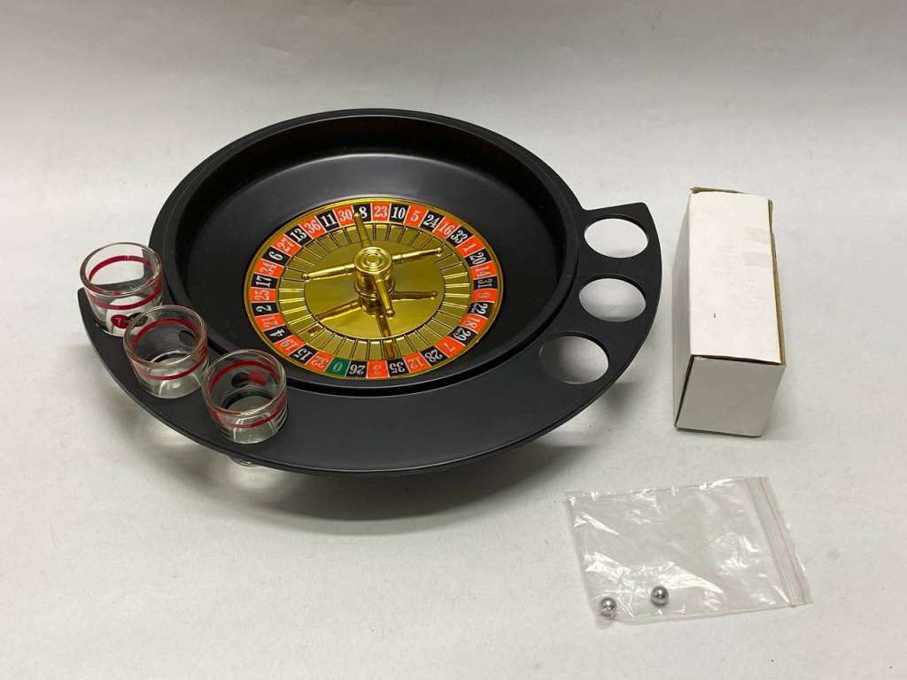 Рулетка на выпивание 6 стопок