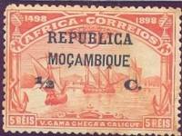 (№1913-138) Марка Мозамбик 1913 год "Флот Васко да Гамы на бегу по Африке штамп", Гашеная