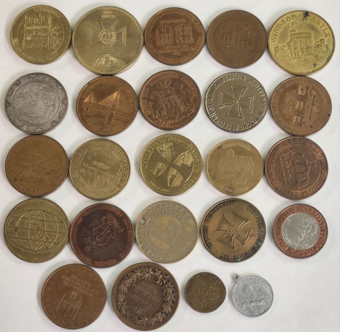 Жетоны Европа коллекция 24 штуки