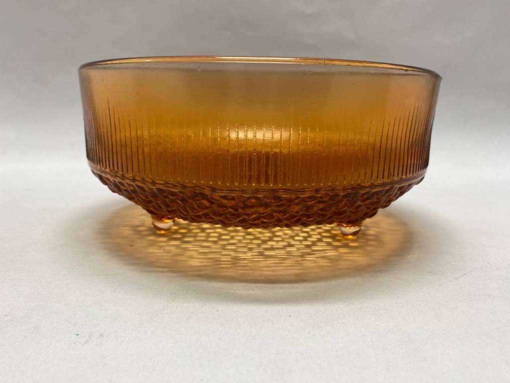 Салатник цветное стекло на ножках СССР