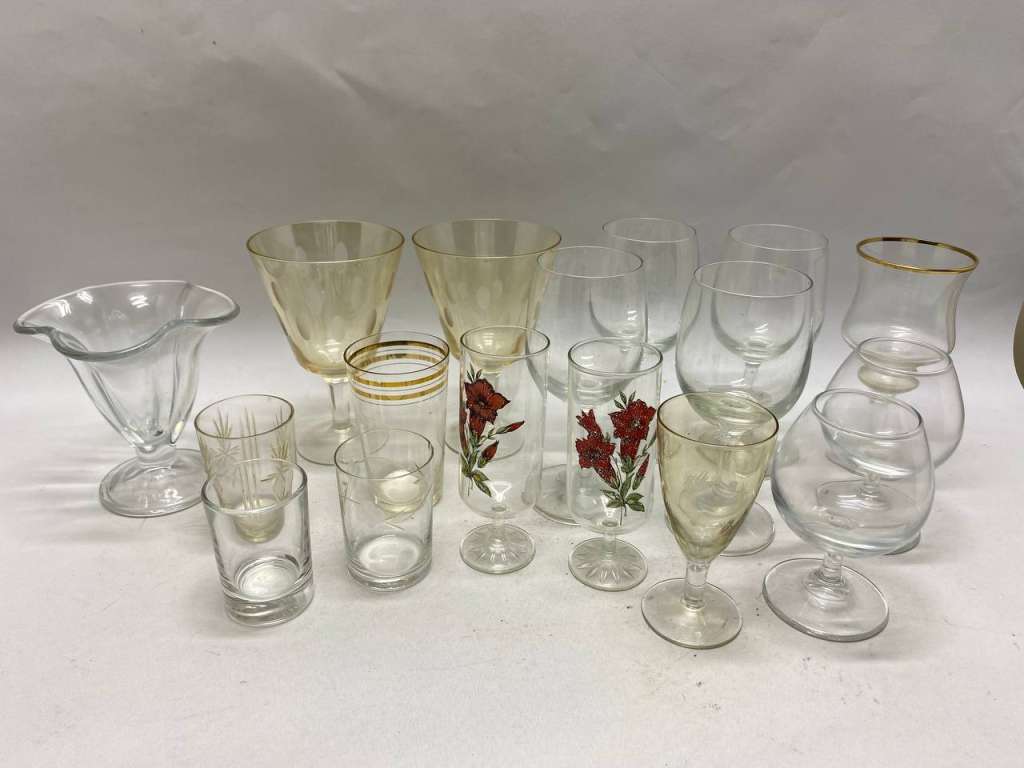 Рюмки стопки стекло, 17 шт