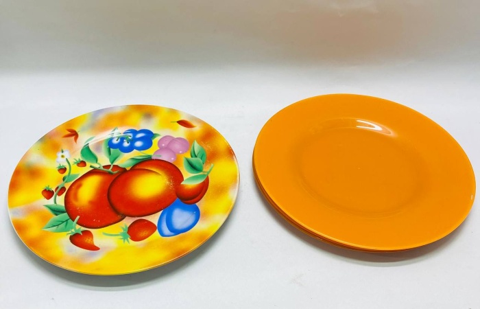 Тарелки стекло 4 шт