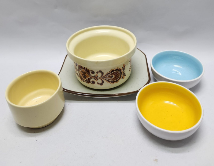 Набор посуды керамика Поднос &quot; Сакура&quot; и миски разных размеров 5 предметов