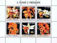 (№2003-1995) Лист марок Сан-Томе и Принсипи 2003 год "MushroomsampampOrchids", Гашеный