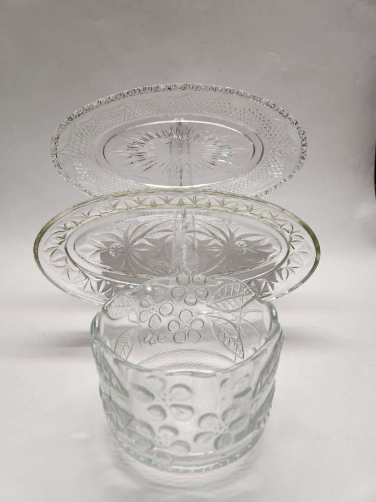 Селедочницы 2 шт и Конфетница стекло