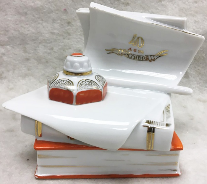 Чернильница "40 лет октября", ЛФЗ (сост. на фото)