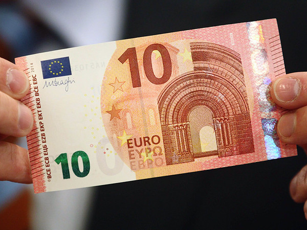 В Европе представили новую банкноту номиналом в 10 евро