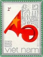 (1985-057) Марка Вьетнам "Эмблема"    40 лет республике Вьетнам III Θ