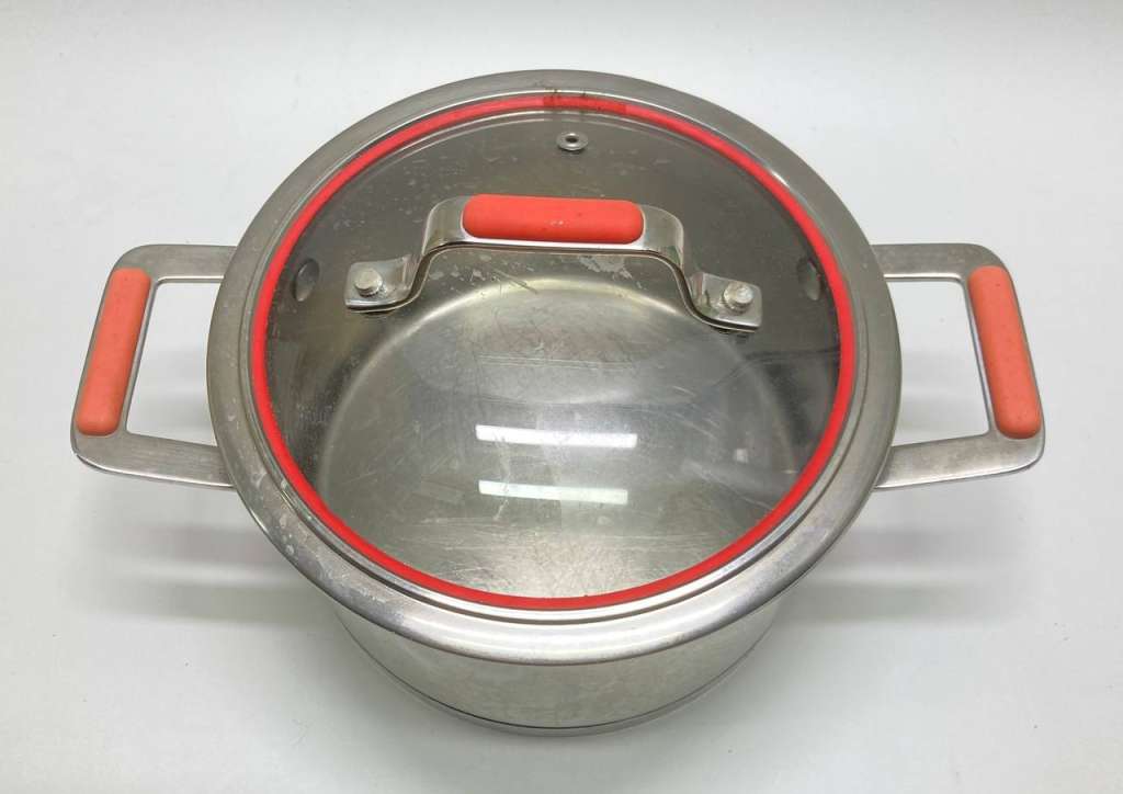 Кастрюля 2 литра