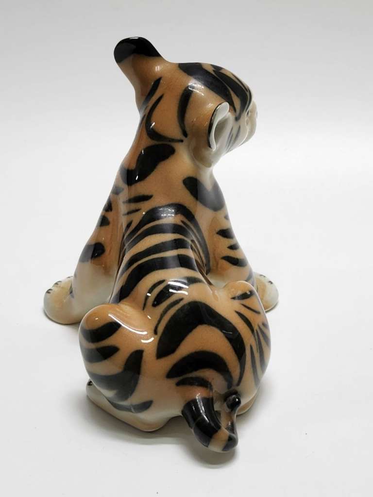 Статуэтка Тигренок ЛФЗ фарфор 12,5 см