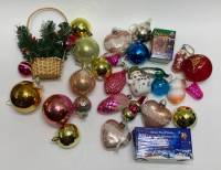 Гирлянды светодиодные 2 шт (300+301) + ёлочные украшения 27 шт + ёлочка