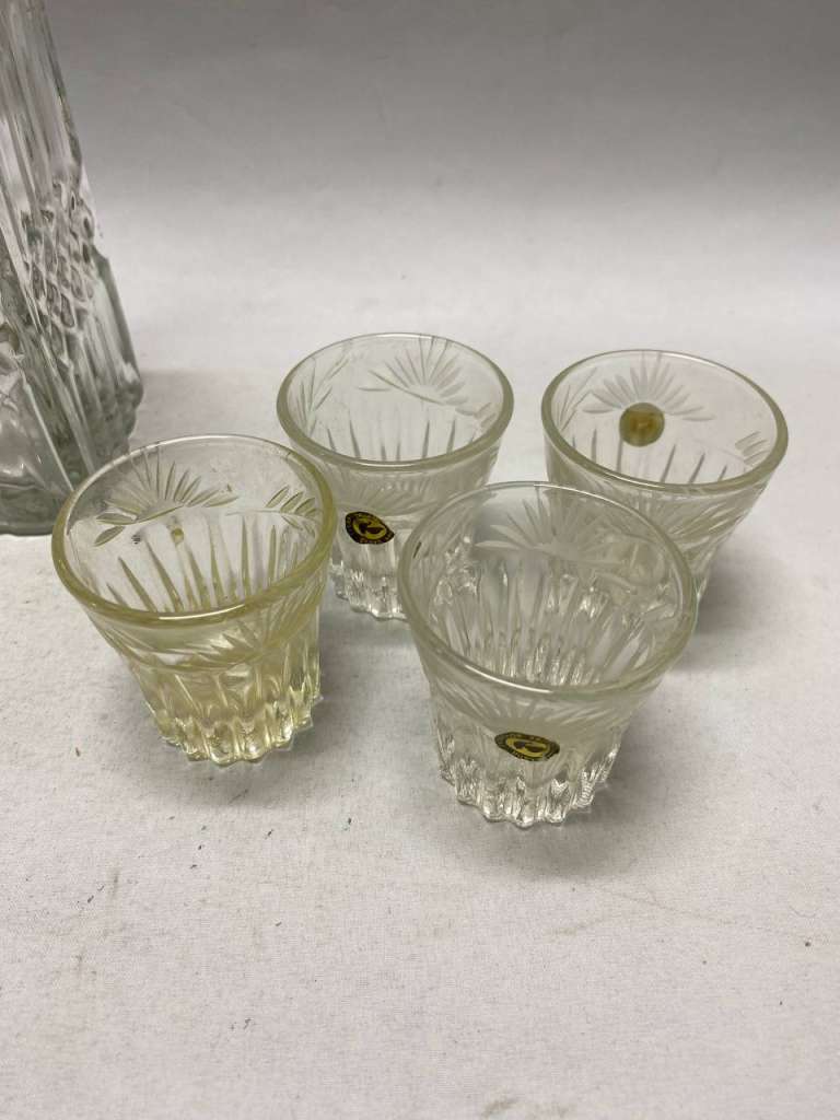 Графин + 4 стопки стекло СССР