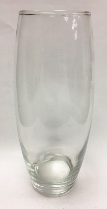 Ваза, стекло, 26 см. (сост. на фото)