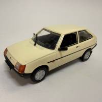 Авто легенды СССР модель ЗАЗ-1102 Таврия без блистера