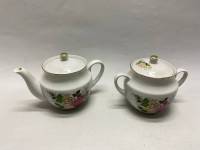 Чайный сервиз Пролетарий 2 предмета чайник и сахарница