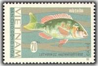 (1967-023) Марка Вьетнам "Японский подметальщик"   Рыбы III Θ