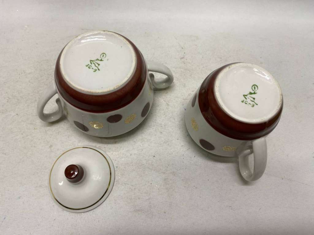 Сахарница и молочник Городница