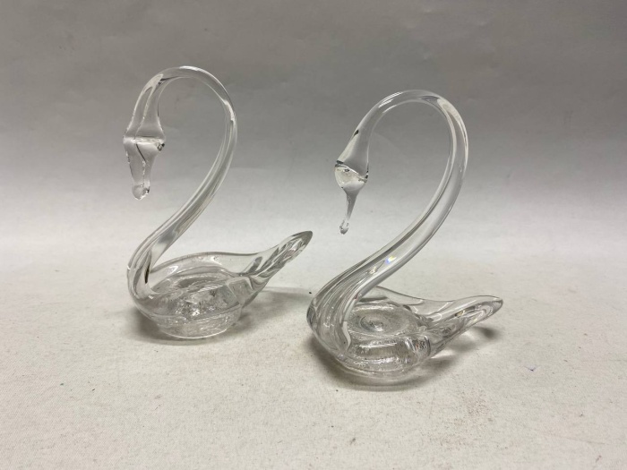 Статуэтка лебедь стекло 2 шт СССР