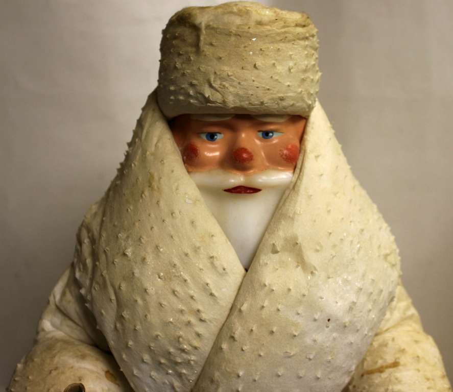 Фигура Деда Мороза праздничное украшение