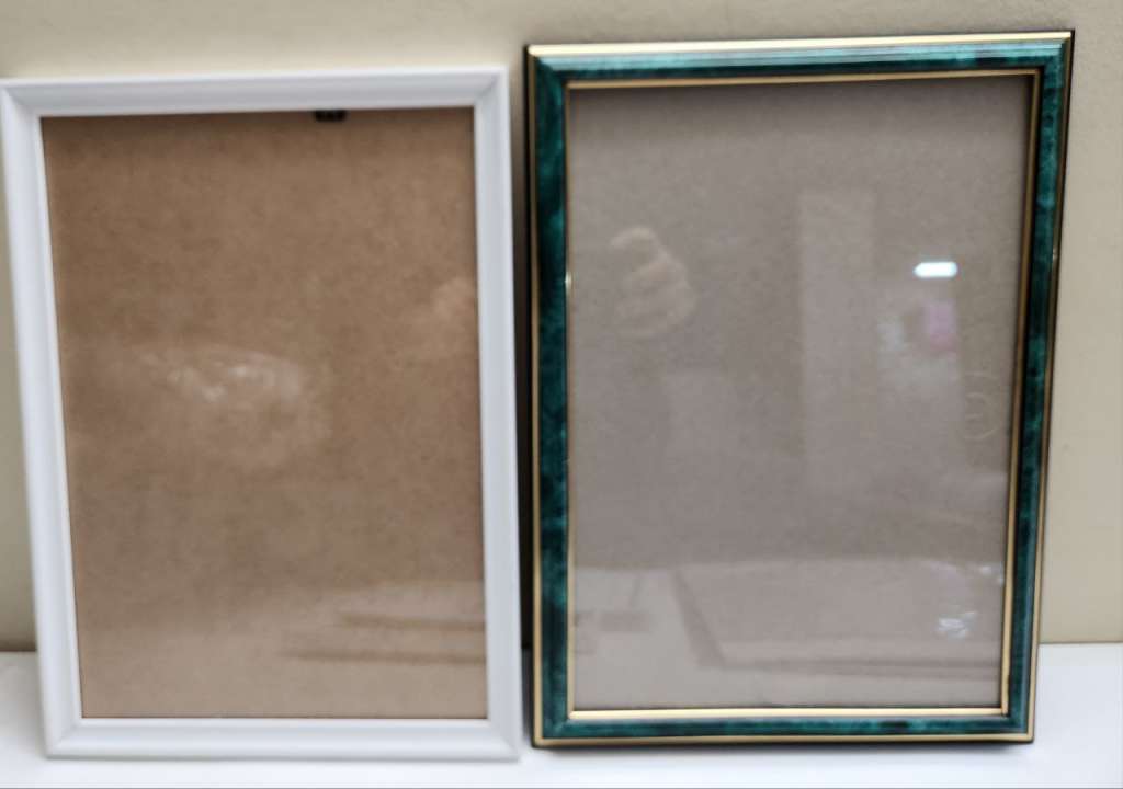 Картины Пейзаж лето и зима 2 штуки и 3 рамки А 4 со стеклом