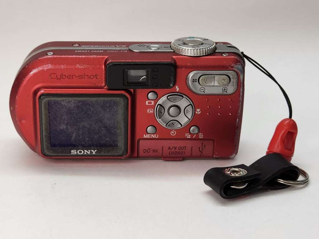Фотоаппарат цифровой Sony Cyber-shot PSC-P8  Япония  Работоспособность не проверялась