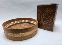 Набор шкатулка деревянная и поднос плетеный (см. фото)
