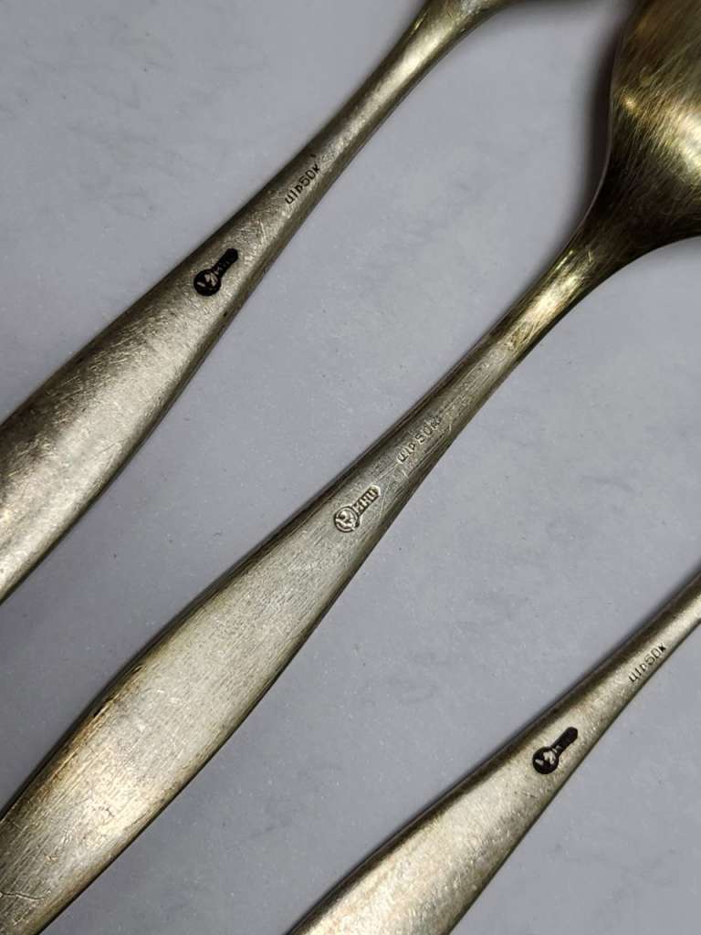 Чайные ложки мельхиор СССР 11 штук