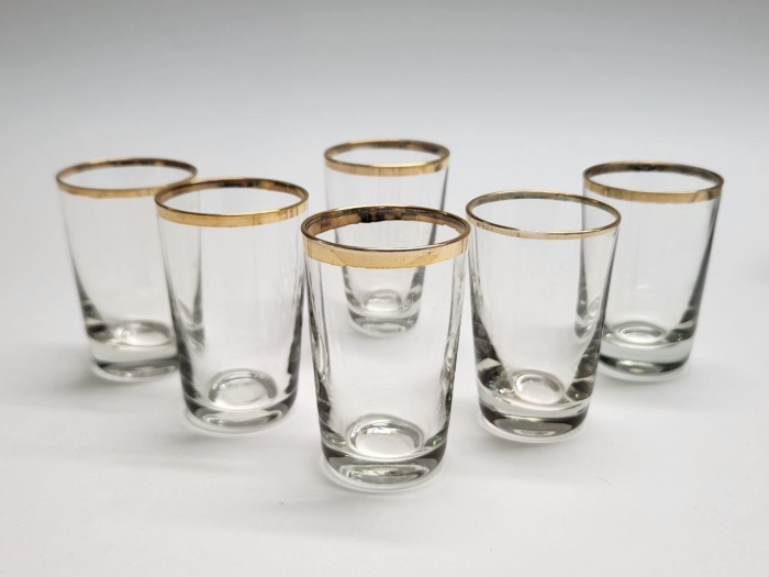 Стопки СССР стекло позолота 6 штук золотая полоска толстое дно