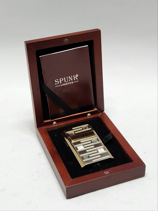 Зажигалка турбо SPUNK 