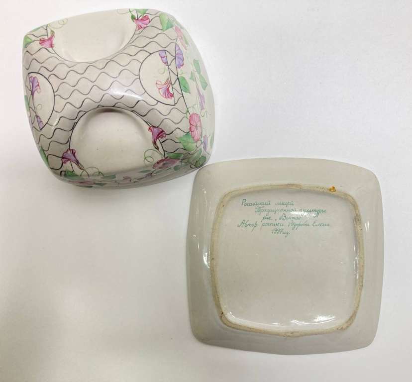 Маслёнка фарфоровая, авторская роспись "Вьюнок", Россия