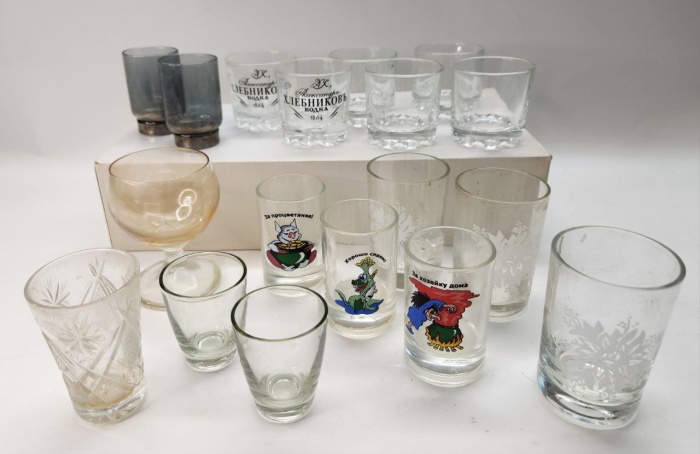 Стопки Рюмки разные 18 штук