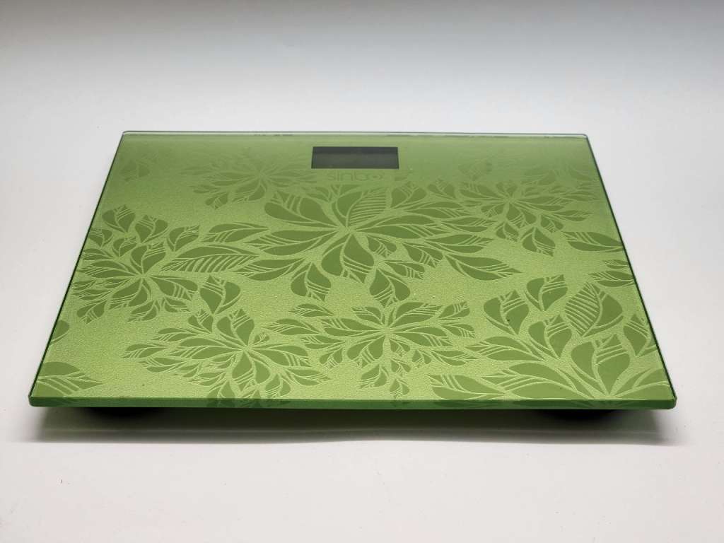 Весы напольные Sinbo - 4430 электронные до 150 кг 26 х 26 см Китай 