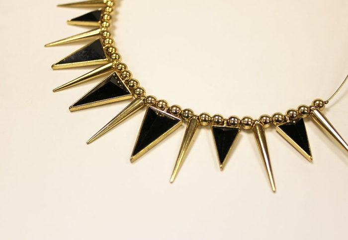 Колье &quot;Ночь&quot;, металл, пластик (состояние на фото)