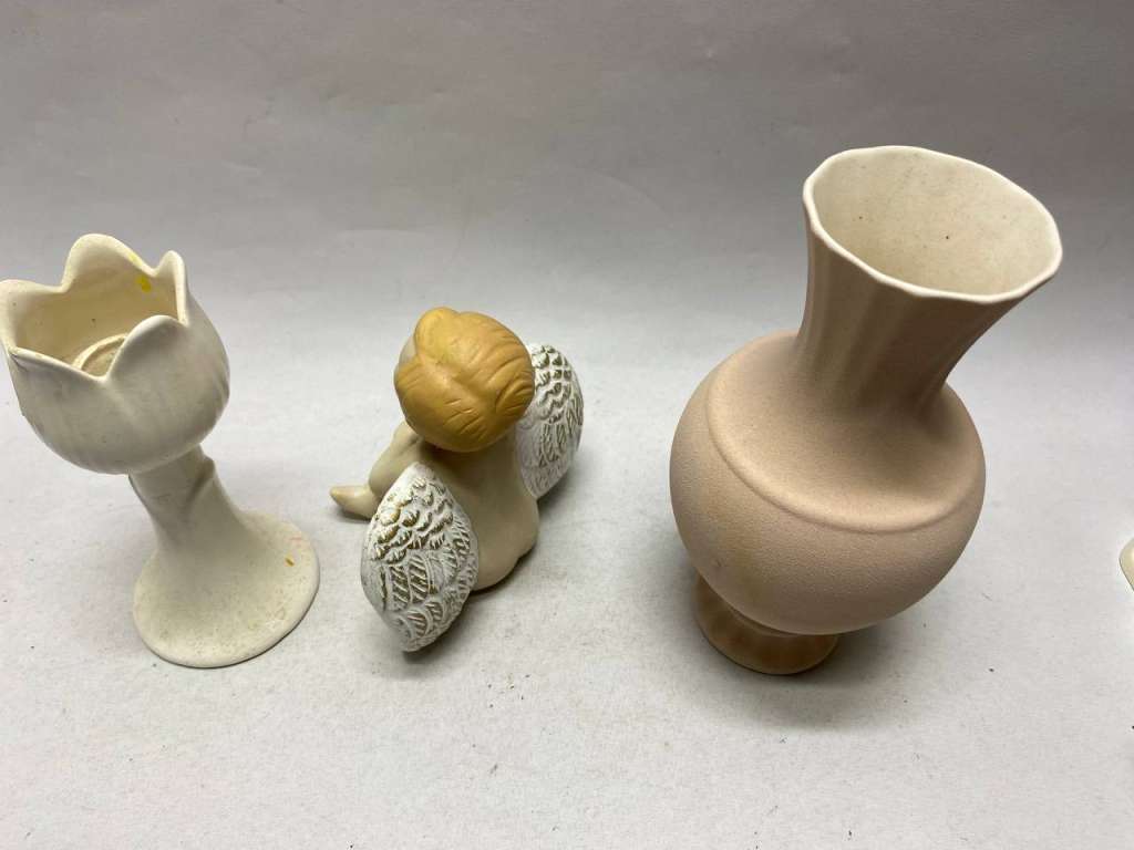 Статуэтка керамика ангел, ваза и подсвечник