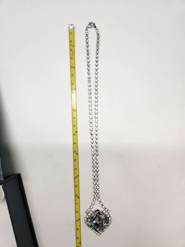 Колье хрусталь кристаллы Preciosa в подарочной упаковке