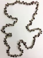 Бусы (сост. на фото)