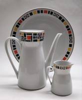 Кофейник Блюдо и Молочник фарфор ГДР