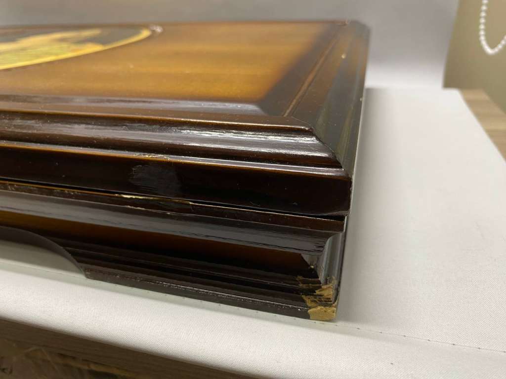 Футляр для монет дерево 2 яруса, ячейки под капсулу 40,6 мм