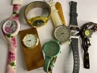 Часы наручные, 7 шт в ремонт, на запчасти (состояние на фото)