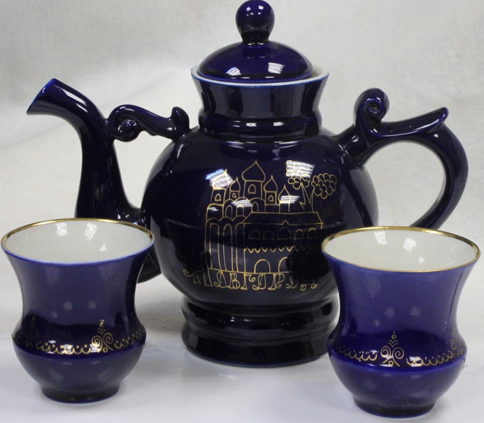 Сервиз чайный &quot;Новгород&quot;, 3 предмета., кобальт, СССР 70-е г., СССР (есть скол, см. фото)