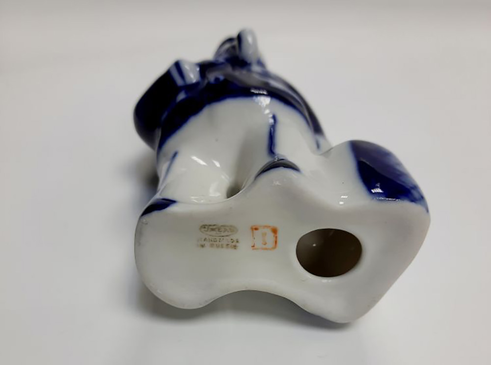 Фарфоровый сувенир &quot;Капитан&quot;, гжель.