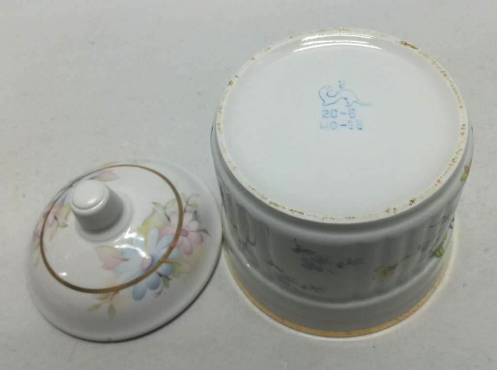 Сахарница, банка с крышкой, Хайта