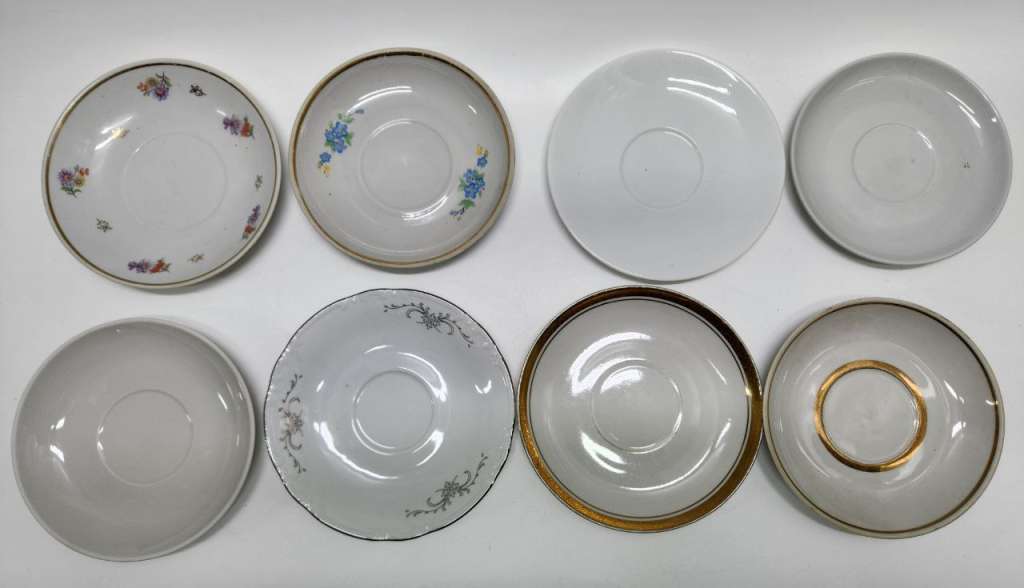 Блюдца чайные кофейные 25 штук разные