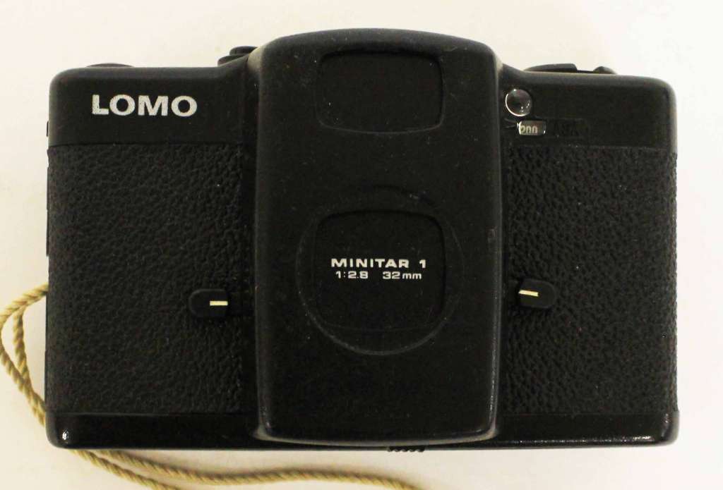 Фотоаппарат LOMO LC-A, компакт-автомат, без футляра (состояние на фото)