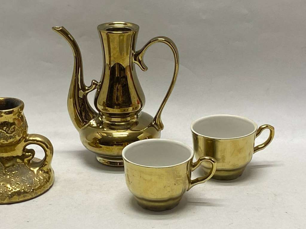 Кувшин, 2 чашки и посвечник, керамика