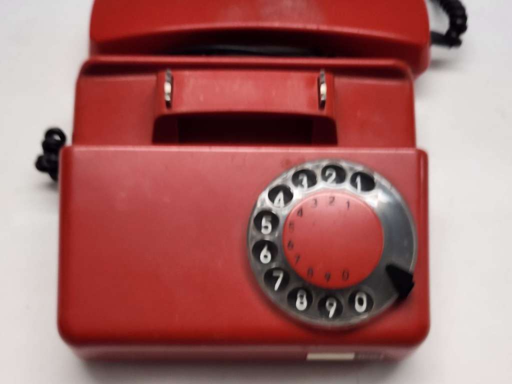 Телефон дисковый TELKOM Польша (работоспособность не проверялась)