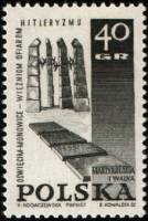 (1967-020) Марка Польша "Мемориал Освенцим-Моновиц" , III O