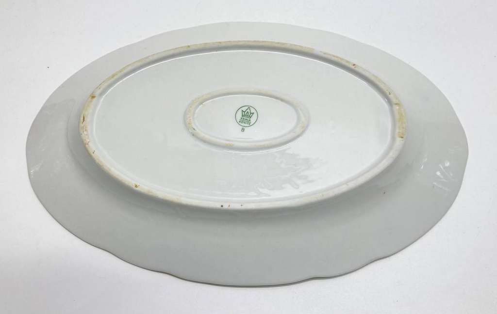 Блюдо овальное, веточки цветов, Кахла, Германия