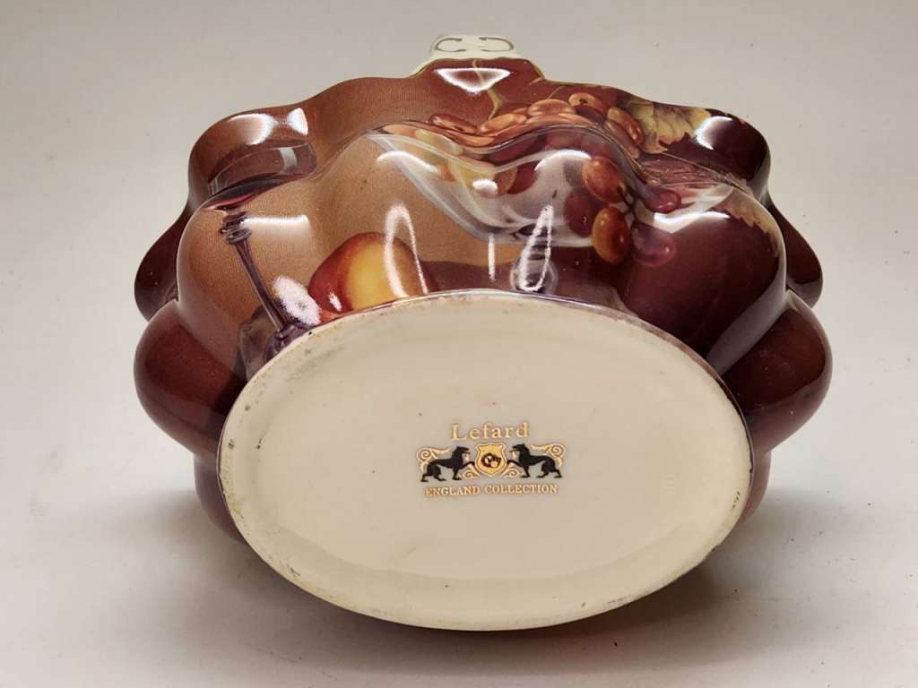 Конфетница с ручкой Lefard