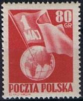 (1953-008) Марка Польша "Глобус и флаг (Лилово-красная)"   1 мая. День труда II Θ